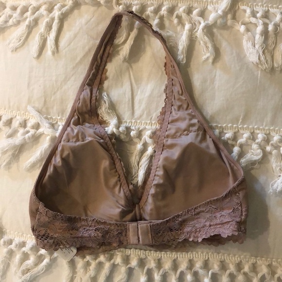 Abercrombie and Fitch blush pink bralette - Picture 2 of 2